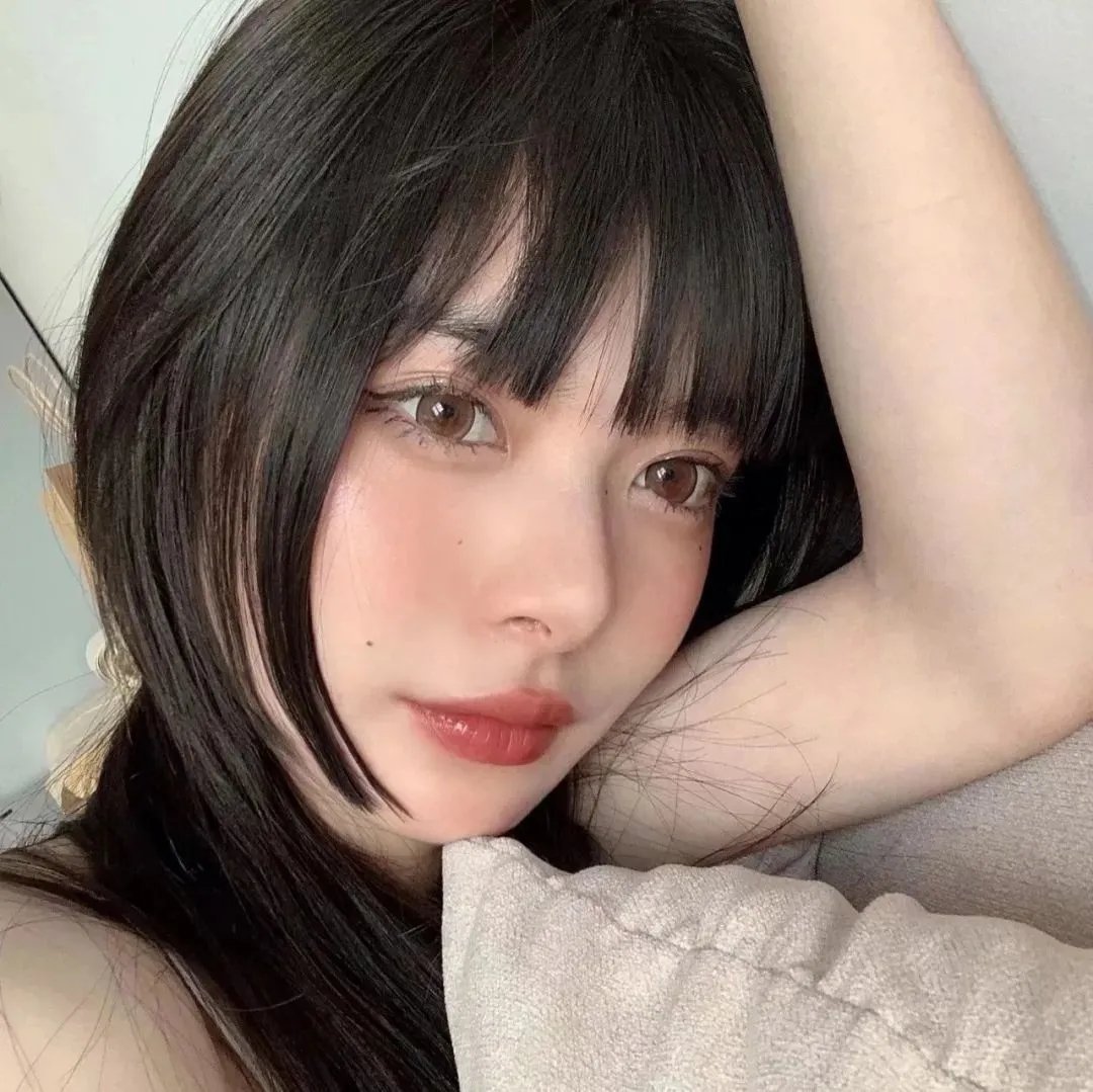 在凶手的怀抱里